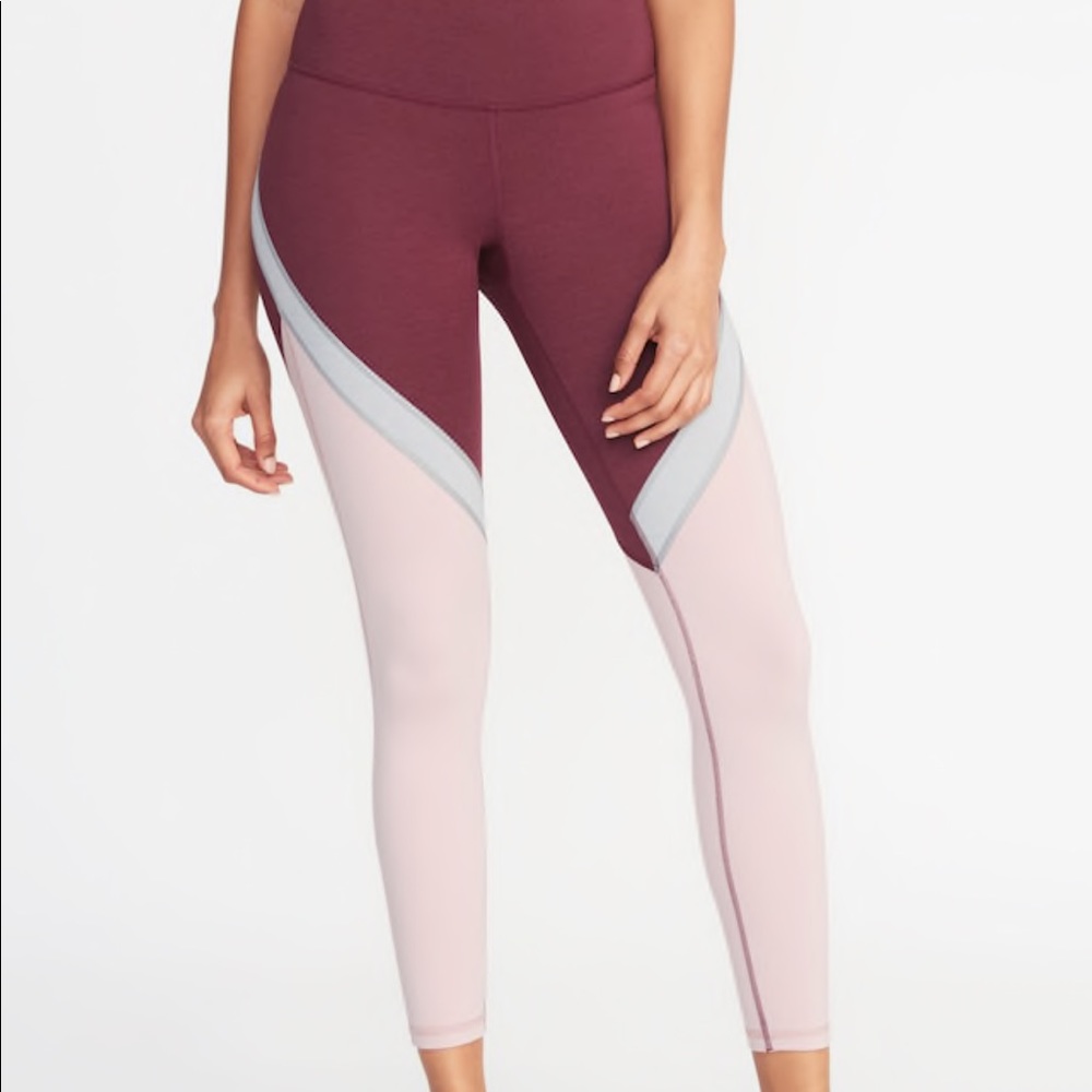 Old Navy High Waisted Compression Leggings